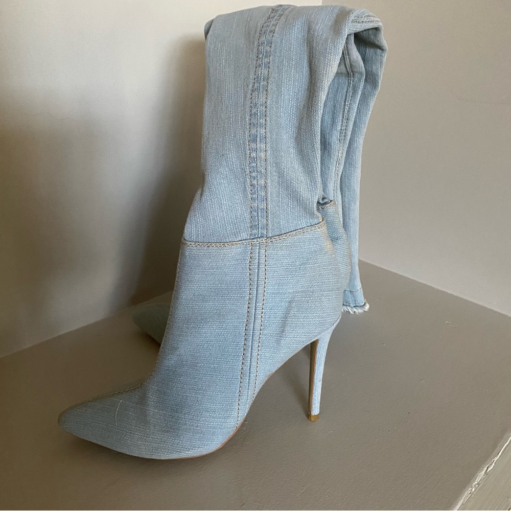 Denim Over-the-Knee Boots! 😍